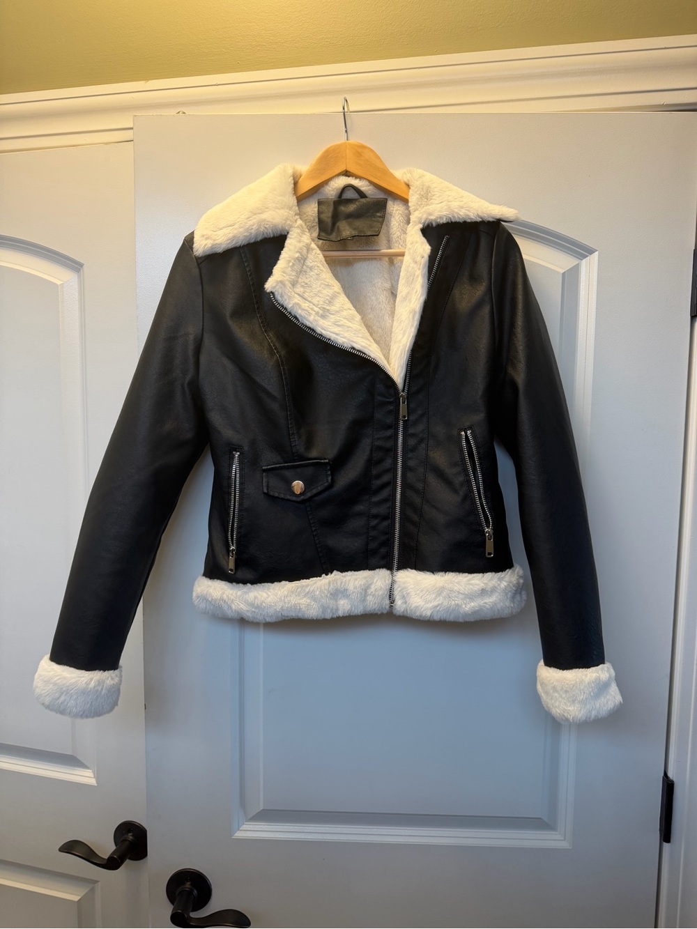 Black Moto Faux Leather Jacket with White Sherpa Trim - Small